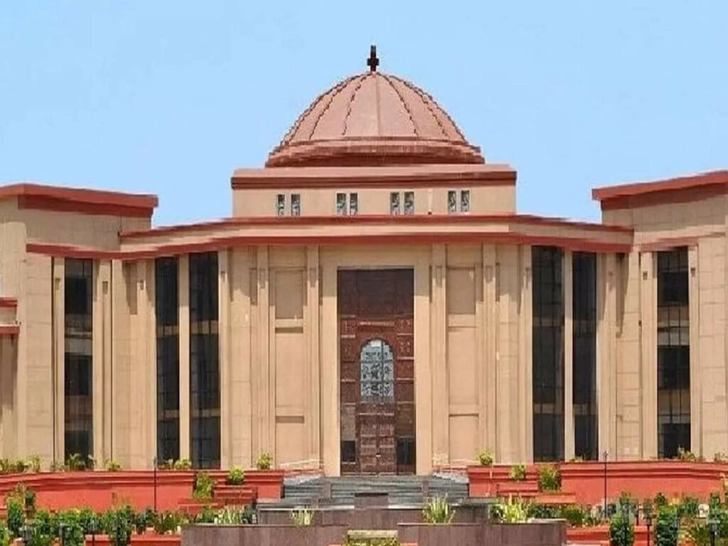 Wife Refuses To Go To Matrimonial Home For 10 Yrs Awaiting ‘Shubh Muhurat’: Chhattisgarh HC Calls It ‘Desertion’, Grants Husband Divorce